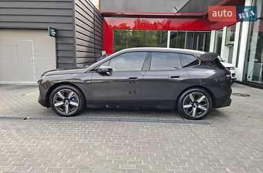 Позашляховик / Кросовер BMW iX 2023 в  фото 8 Позашляховик / Кросовер BMW iX 2023 в