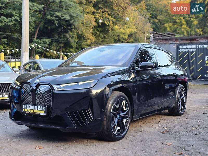 BMW iX 2023
