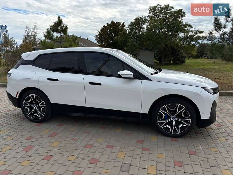 Внедорожник / Кроссовер BMW iX 2024 в Измаиле
