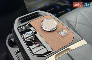 Внедорожник / Кроссовер BMW iX 2023 в 