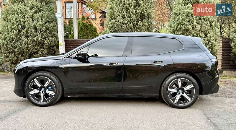 Внедорожник / Кроссовер BMW iX 2021 в Киеве