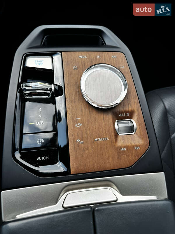 Внедорожник / Кроссовер BMW iX 2022 в Киеве фото 46 Внедорожник / Кроссовер BMW iX 2022 в Киеве