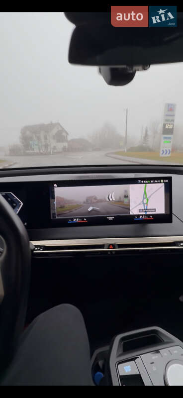 Внедорожник / Кроссовер BMW iX 2021 в Ивано-Франковске