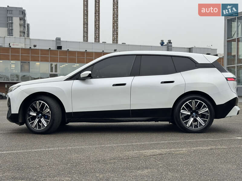 Внедорожник / Кроссовер BMW iX 2023 в Киеве фото 15 Внедорожник / Кроссовер BMW iX 2023 в Киеве