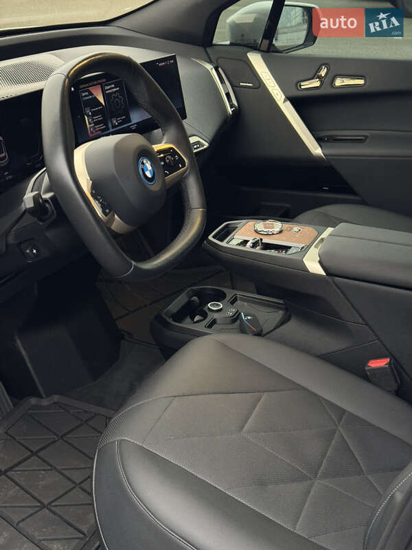 Внедорожник / Кроссовер BMW iX 2023 в Киеве фото 44 Внедорожник / Кроссовер BMW iX 2023 в Киеве
