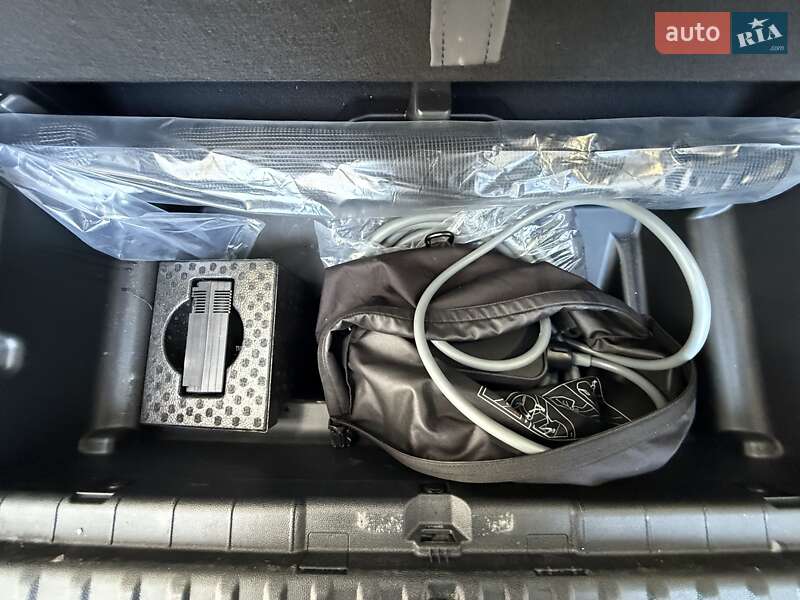 Внедорожник / Кроссовер BMW iX 2022 в Тернополе