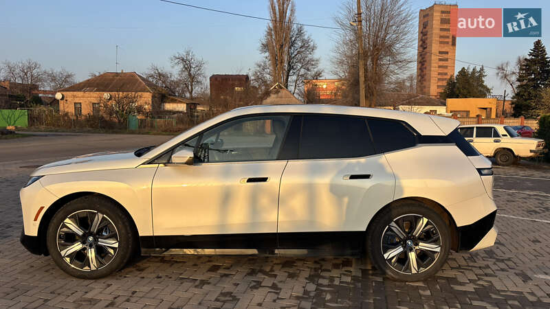 Внедорожник / Кроссовер BMW iX 2022 в Кривом Роге