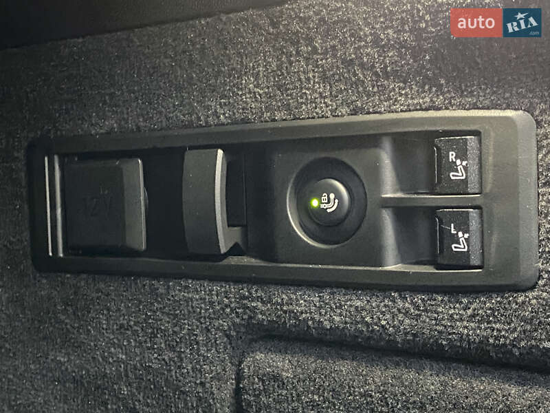 Внедорожник / Кроссовер BMW iX 2024 в Киеве
