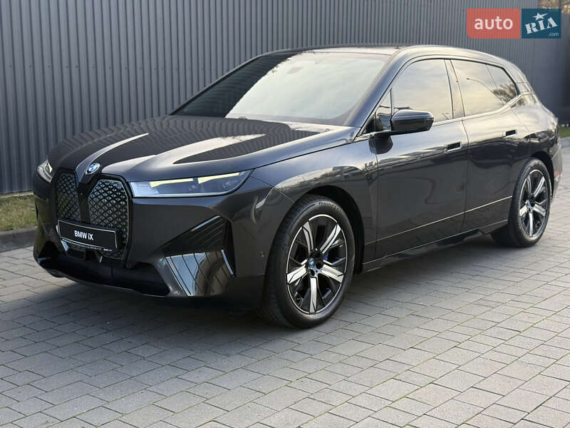 Внедорожник / Кроссовер BMW iX 2021 в Ивано-Франковске