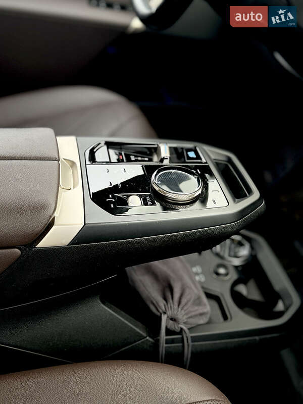 Внедорожник / Кроссовер BMW iX 2023 в Киеве