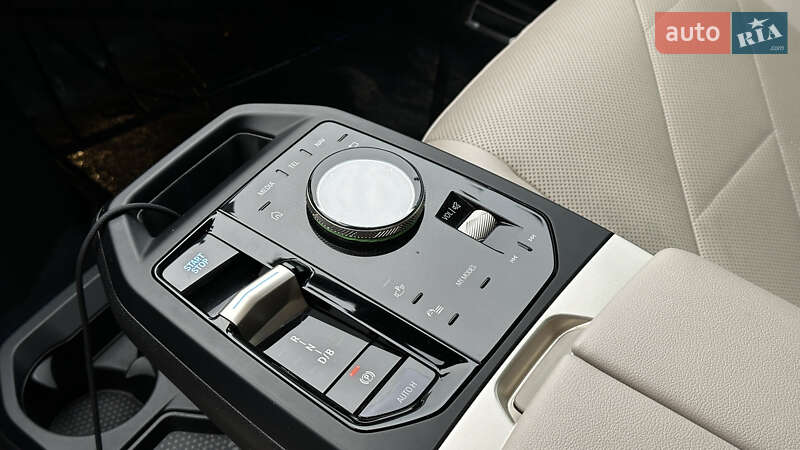 Внедорожник / Кроссовер BMW iX 2022 в Киеве
