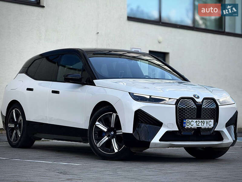 Позашляховик / Кросовер BMW iX 2021 в Стрию