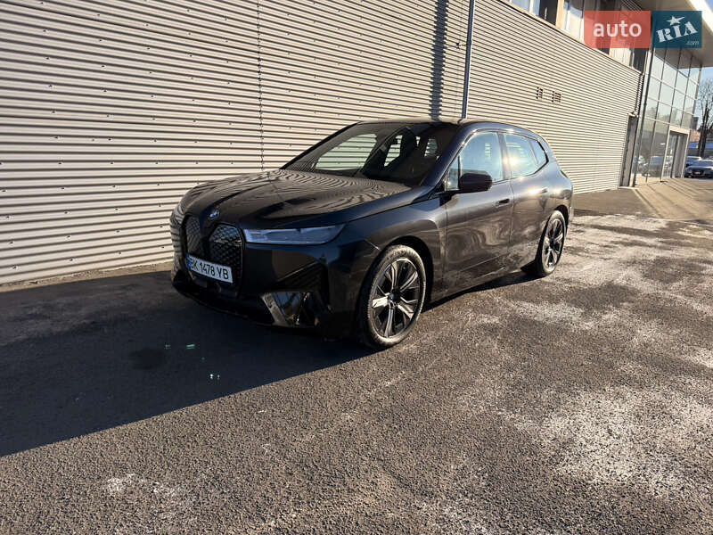 Внедорожник / Кроссовер BMW iX 2024 в Ровно