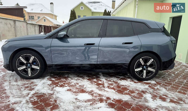 Внедорожник / Кроссовер BMW iX 2021 в Киеве