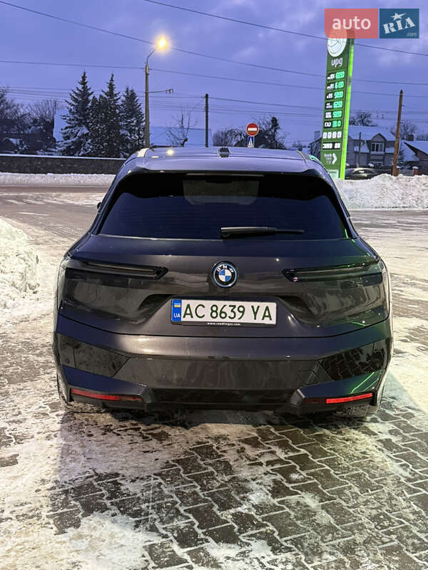 Внедорожник / Кроссовер BMW iX 2022 в Киеве фото 13 Внедорожник / Кроссовер BMW iX 2022 в Киеве
