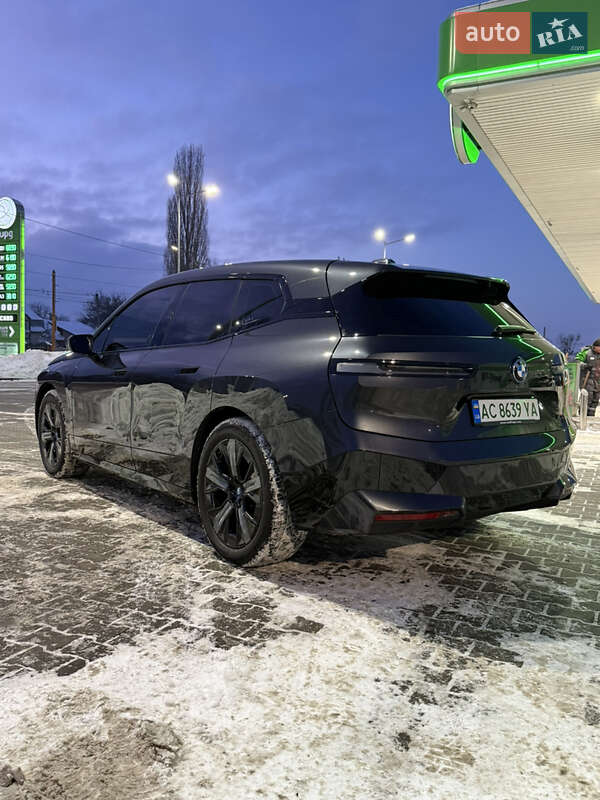 Внедорожник / Кроссовер BMW iX 2022 в Киеве фото 16 Внедорожник / Кроссовер BMW iX 2022 в Киеве