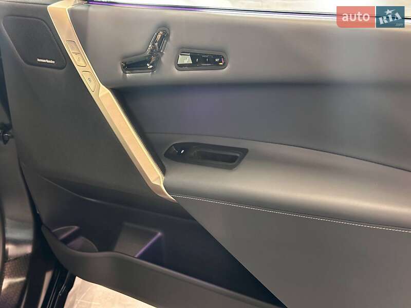 Позашляховик / Кросовер BMW iX 2023 в Львові фото 43 Позашляховик / Кросовер BMW iX 2023 в Львові
