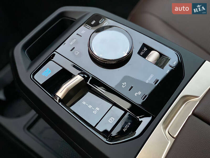 Внедорожник / Кроссовер BMW iX 2023 в Киеве