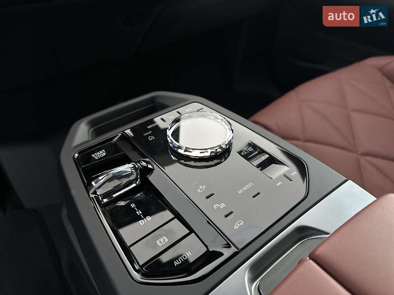 Внедорожник / Кроссовер BMW iX 2025 в Львове фото 22 Внедорожник / Кроссовер BMW iX 2025 в Львове