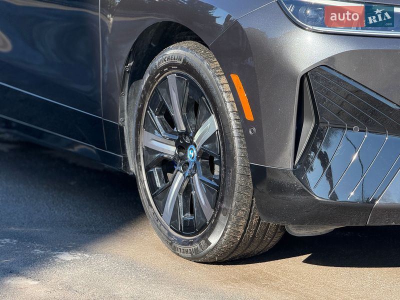 Внедорожник / Кроссовер BMW iX 2022 в Тернополе