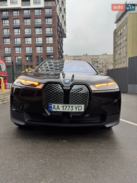 BMW iX 2021