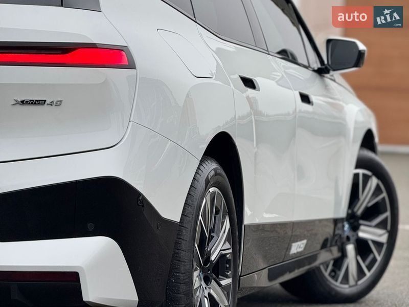 Внедорожник / Кроссовер BMW iX 2022 в Киеве фото 13 Внедорожник / Кроссовер BMW iX 2022 в Киеве