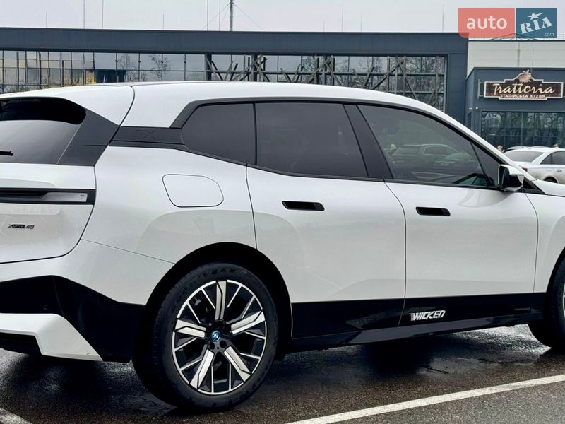 Внедорожник / Кроссовер BMW iX 2022 в Киеве фото 14 Внедорожник / Кроссовер BMW iX 2022 в Киеве