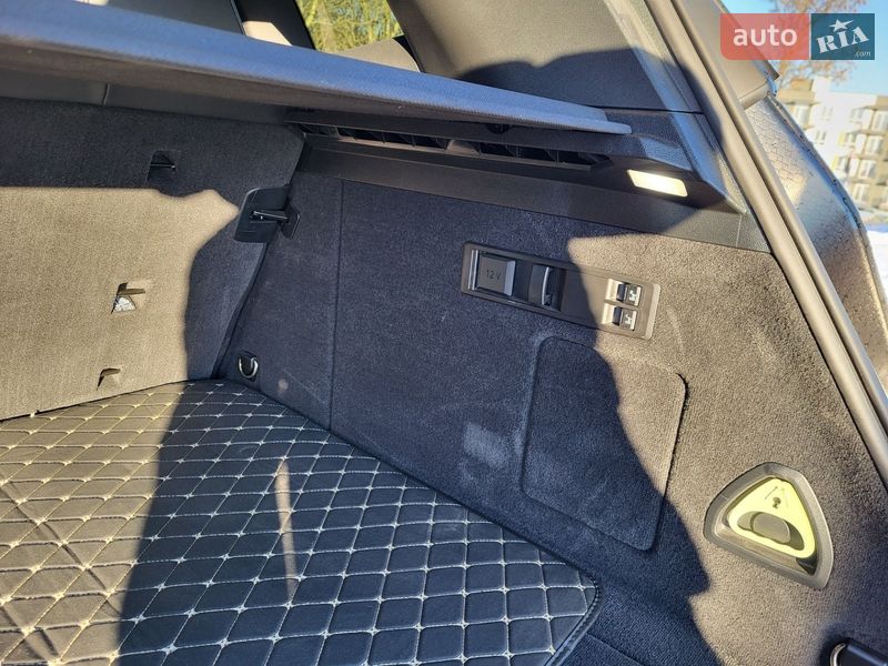 Внедорожник / Кроссовер BMW iX 2024 в Львове