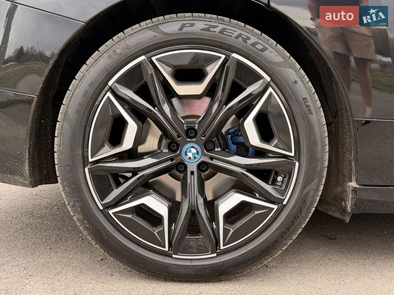 Внедорожник / Кроссовер BMW iX 2022 в Львове