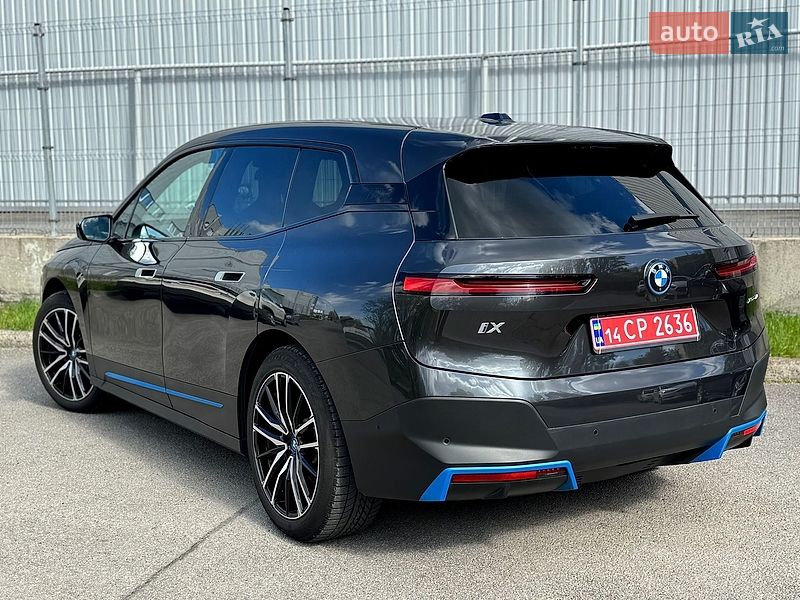 Позашляховик / Кросовер BMW iX 2021 в Дніпрі