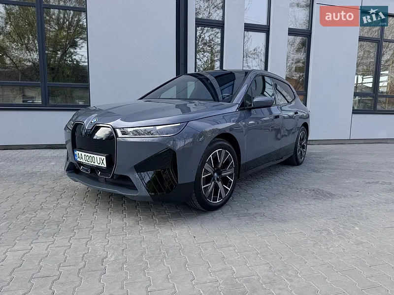 BMW iX 2023