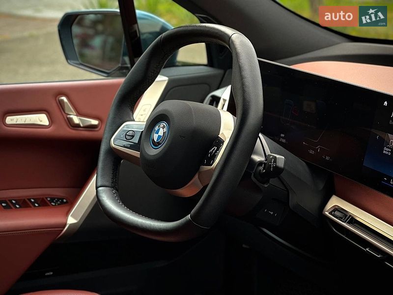 Позашляховик / Кросовер BMW iX 2022 в Чернівцях