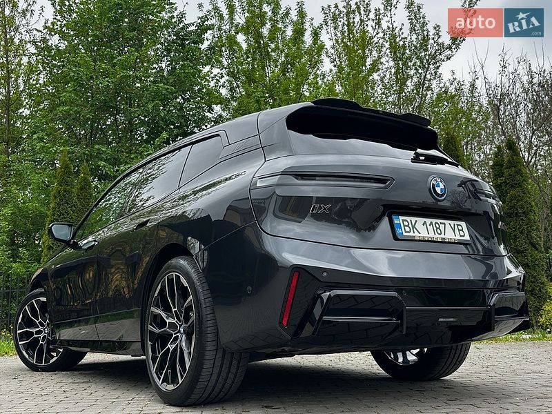 Внедорожник / Кроссовер BMW iX 2023 в Ровно