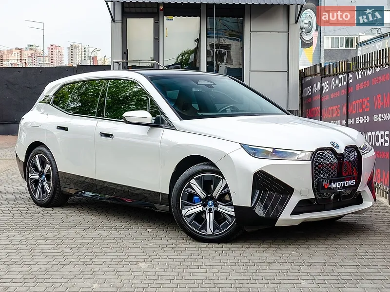 BMW iX 2022