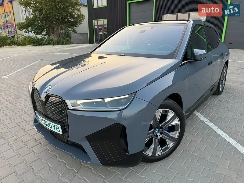 BMW iX 2024