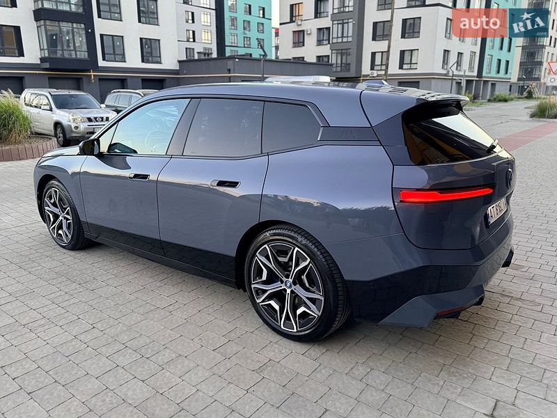 Позашляховик / Кросовер BMW iX 2022 в Івано-Франківську
