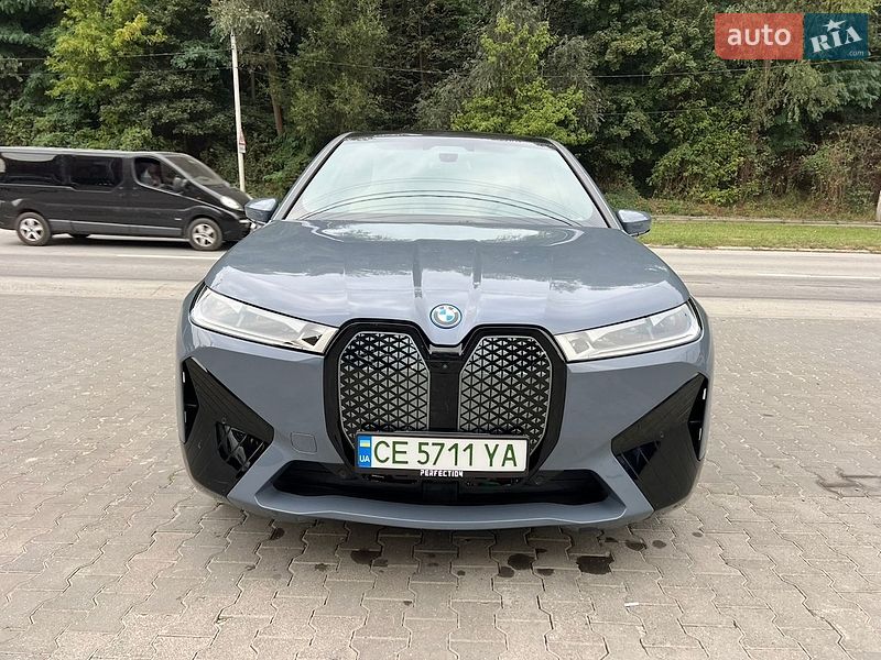 BMW iX 2023