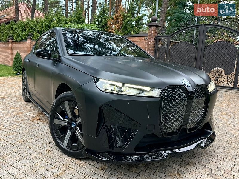 BMW iX 2021