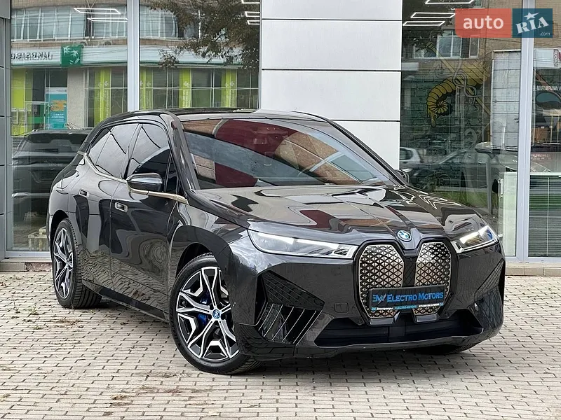 BMW iX 2021