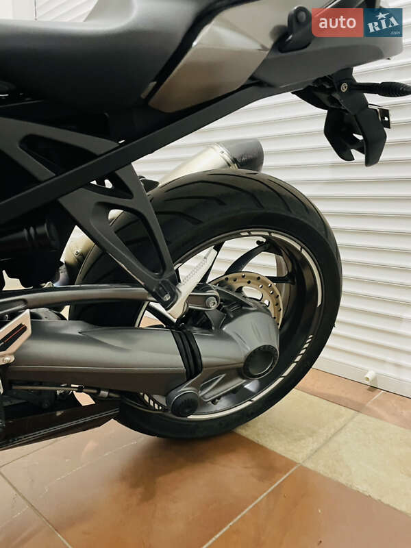Мотоцикл Без обтекателей (Naked bike) BMW K 1300R 2012 в Киеве