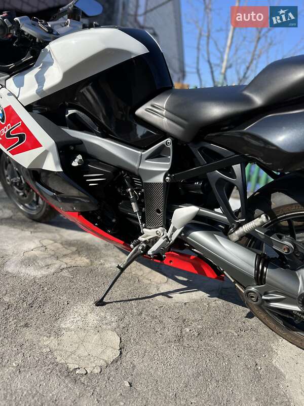 Мотоцикл Спорт-туризм BMW K 1300S 2013 в Ровно фото 3 Мотоцикл Спорт-туризм BMW K 1300S 2013 в Ровно