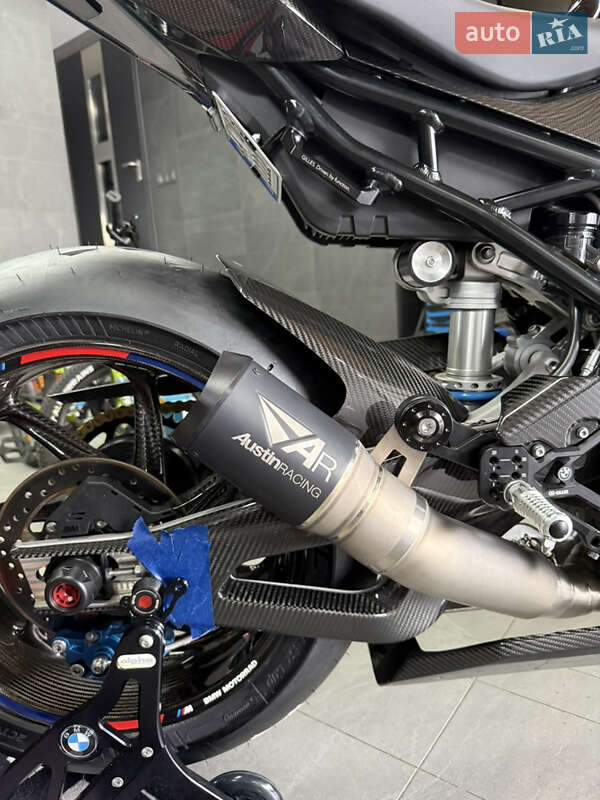 Спортбайк BMW M 1000RR 2024 в Киеве фото 26 Спортбайк BMW M 1000RR 2024 в Киеве