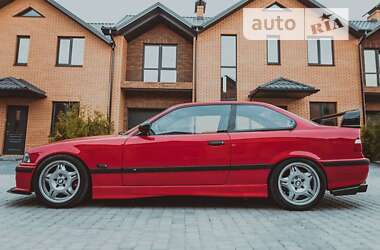 Купе BMW M3 1996 в Староконстантинове