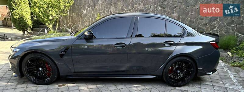 Седан BMW M3 2023 в Чернівцях
