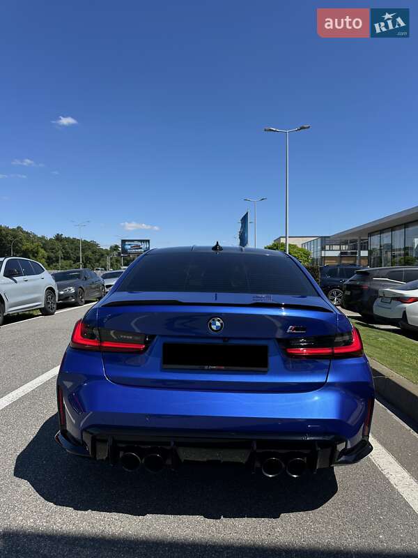 Седан BMW M3 2022 в Киеве