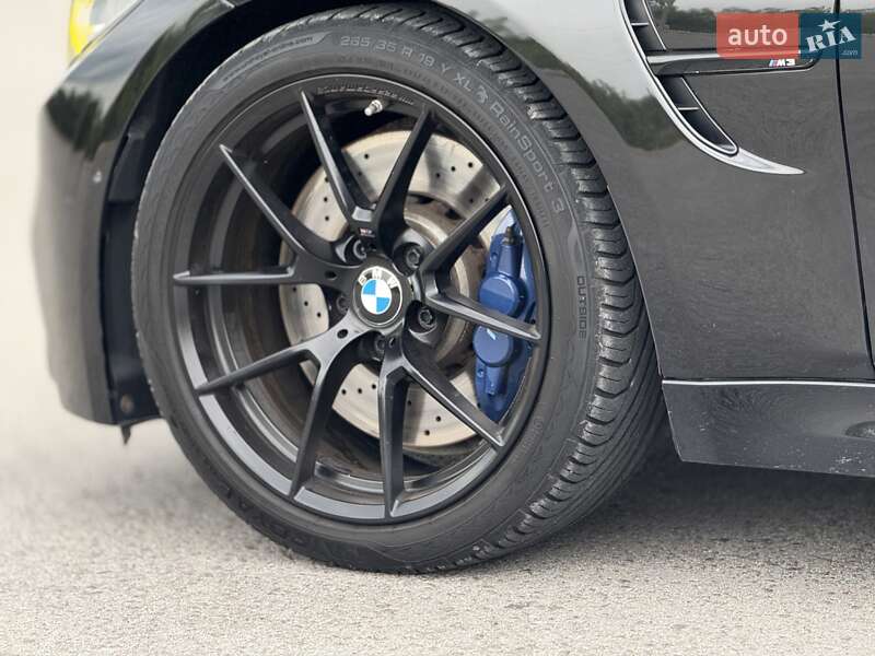 Седан BMW M3 2016 в Чорткове