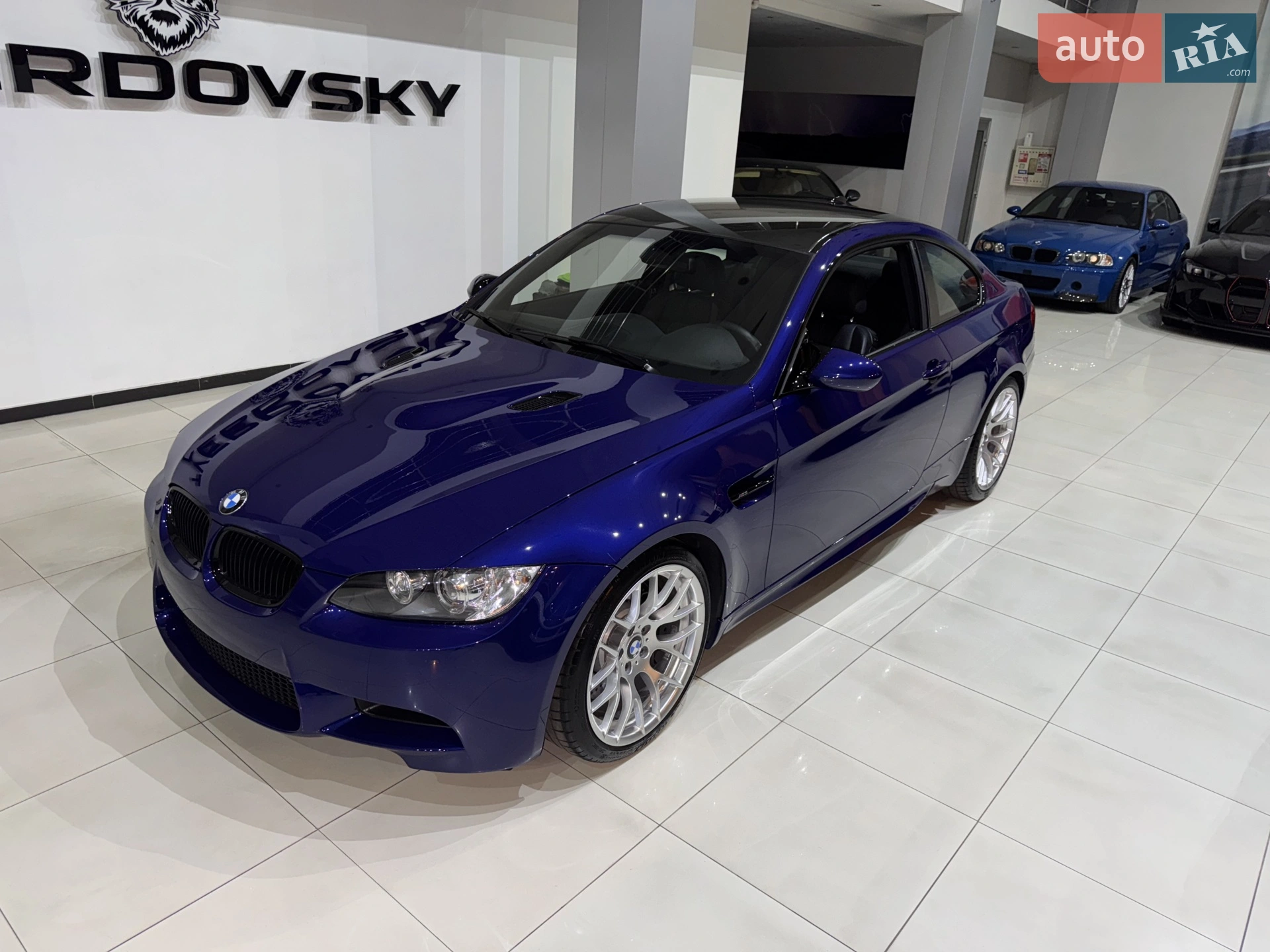 2010 BMW M3 - мініатюра 43