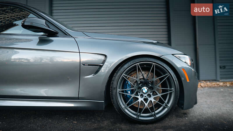 Седан BMW M3 2015 в Киеве