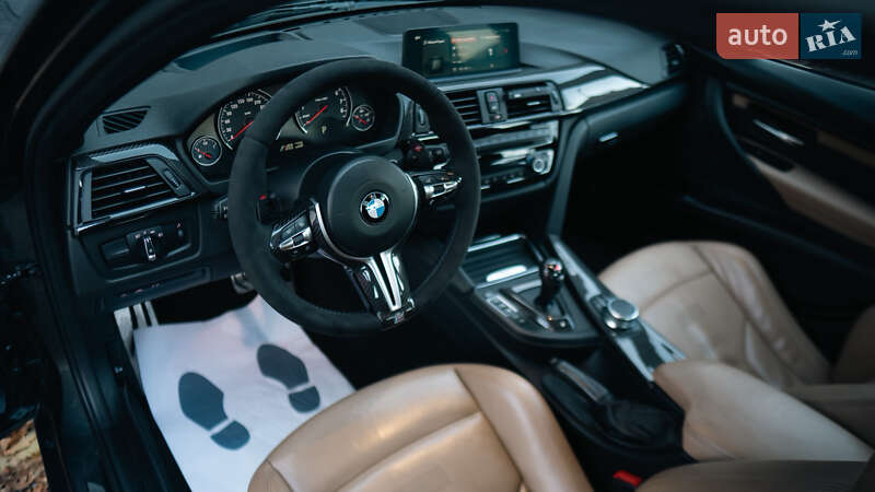 Седан BMW M3 2015 в Киеве