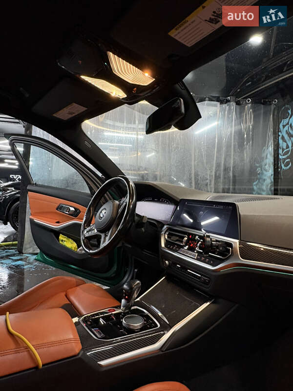 Седан BMW M3 2022 в Киеве